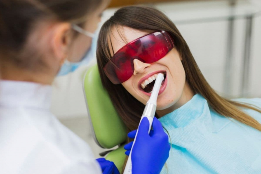 Кому и как часто нужна профессиональная гигиена зубов?