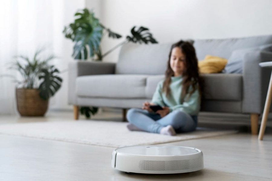 Робот-пылесос для семьи с детьми и животными: на что обратить внимание