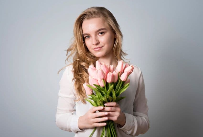 Привітання з 8 березня для колеги або керівниці Привітання з 8 березня для колеги або керівниці