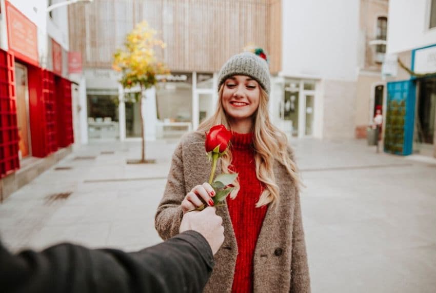 Привітання з 8 березня для подруги/колеги Привітання з 8 березня для подруги/колеги