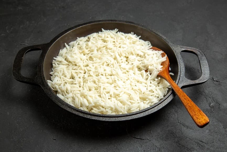 Покроковий рецепт розсипчастого рису (стандартний метод — absorption)