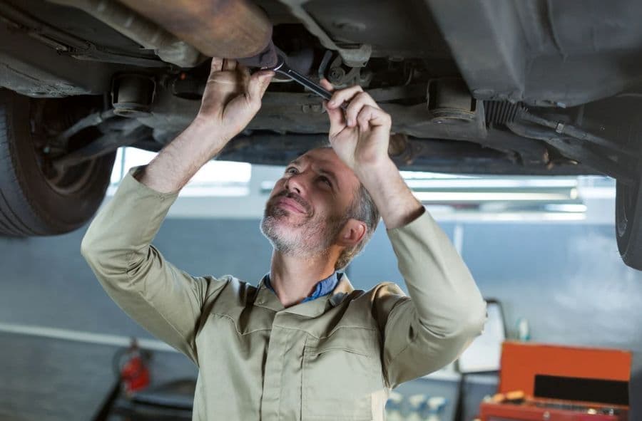 Самостійний ремонт вихлопних систем без необхідного обладнання