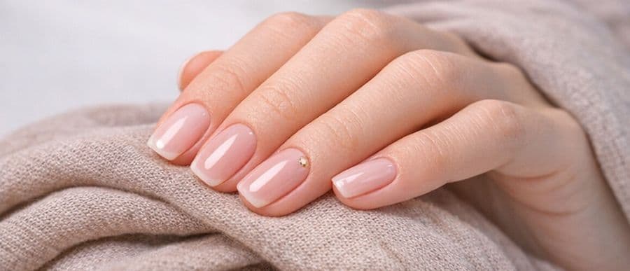 Модні напрямки манікюру 2026: нове бачення краси нігтів