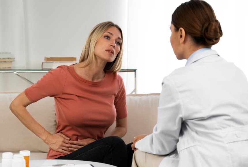 Як мандрівникам уникати проблем із ШКТ у дорозі